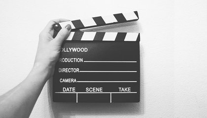 演出經(jīng)紀(jì)許可證 演藝市場(chǎng)的“入場(chǎng)券”與行業(yè)規(guī)范